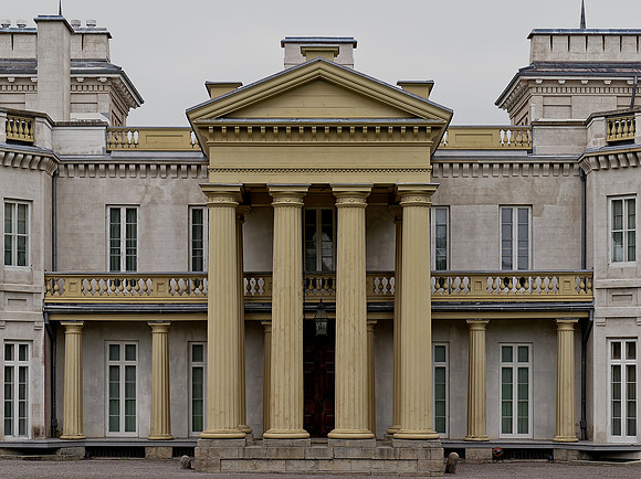 Dundurn Castle