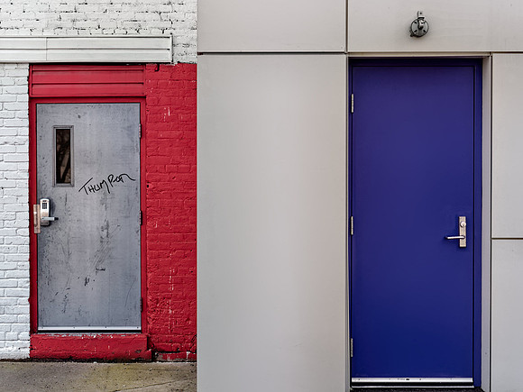 London - Queens Ave