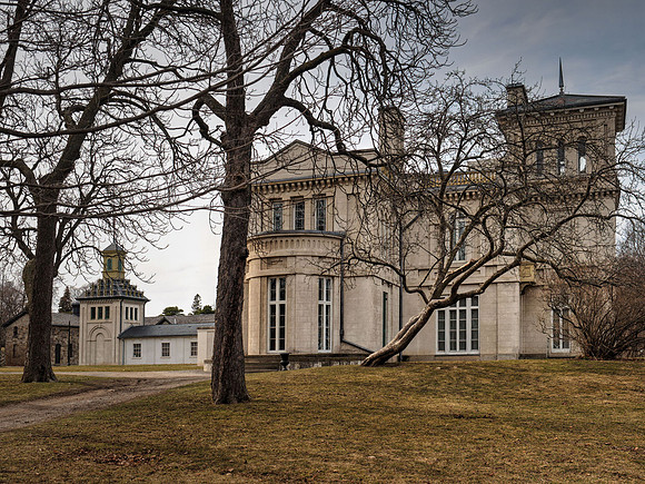 Hamilton - Dundurn Castle